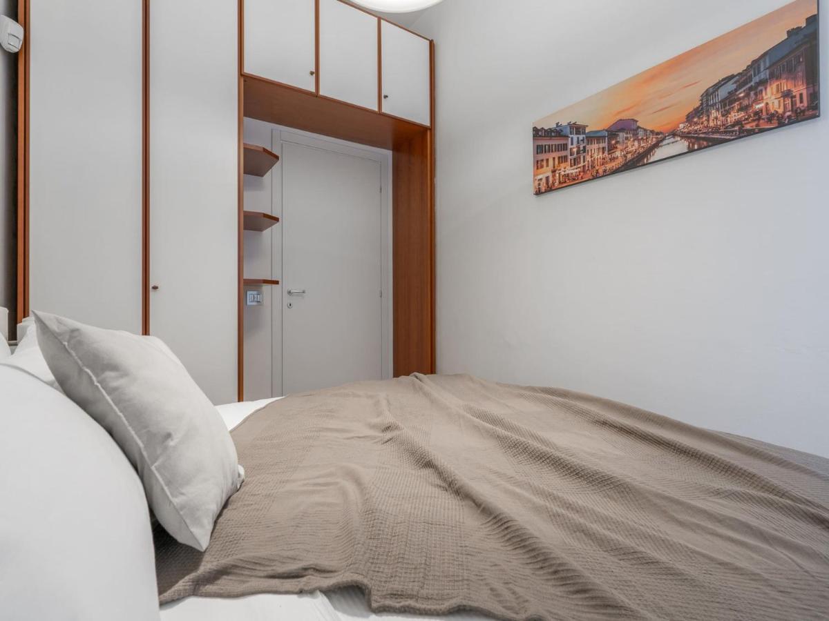 The Best Rent - Spacious Three-Bedroom Apartment In Moscova Милан Экстерьер фото